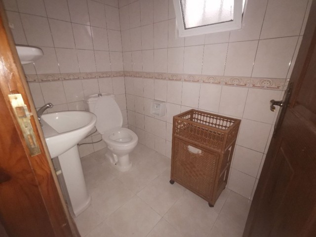 Flat To Rent in Girne Merkez, Kyrenia