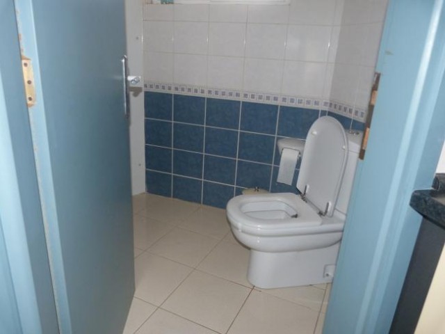 3 BEDROOMS FLAT FOR RENT