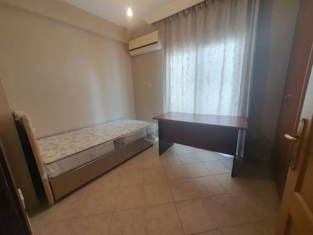 3 Bedrooms large flat for rent with beautiful sea view. 