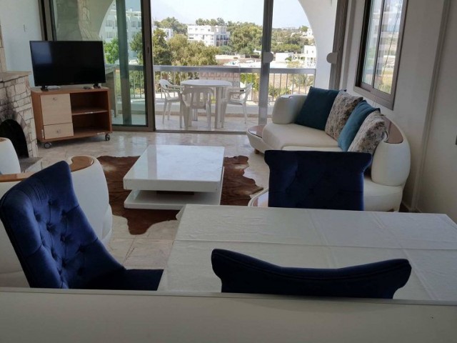 Flat To Rent in Girne Merkez, Kyrenia