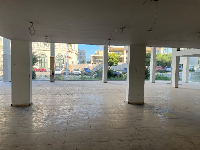 KYRENIA CENTRAL YENI PORT ROAD OPPOSITE LORD PALACE WORKPLACE SUITABLE TO BE A SHOWROOM OR RESTAURANT