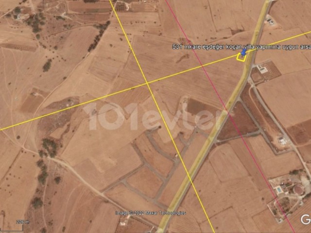 LAND SUITABLE FOR THE CONSTRUCTION OF VILLAS FOR SALE IN MUT Decoy ** 