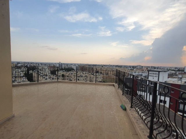 2+1 PENTHOUSE FOR SALE IN THE CENTER OF FAMAGUSTA