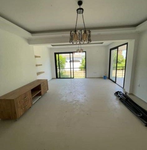 4+1 VILLA FOR SALE IN ALSANCAK, KYRENIA