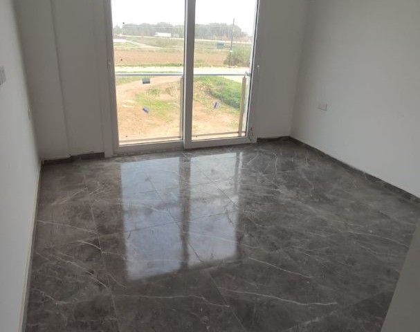 YENİBOĞAZİÇİ'inde SATILIK SIFIR 90m2 2+1 DAİRELER