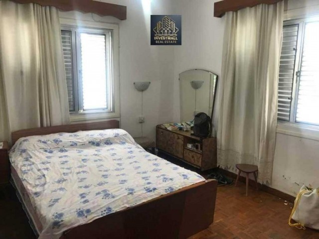 3+2 detached for sale in the center of Famagusta