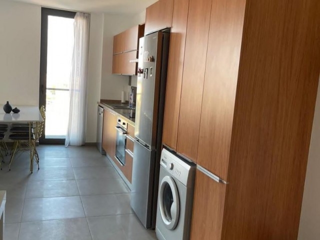 2+1 LUX WOHNUNG IM ZENTRUM VON FAMAGUSTA ZU VERKAUFEN