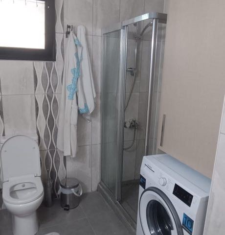 Ofis izinli, 1+1, girne , satılık daire  