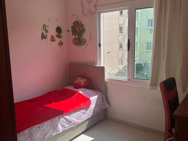 girne merkezde satılık 3+1 daire