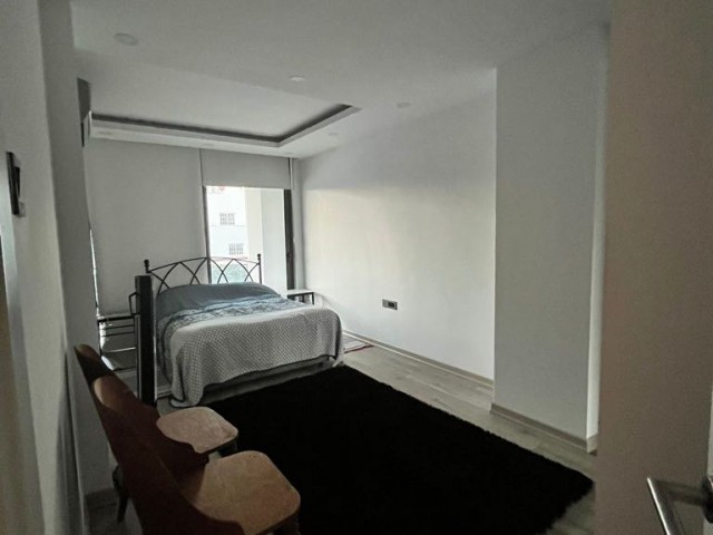 Girne merkez Akacan Elegance Sitesinde 2+1 satılık daire