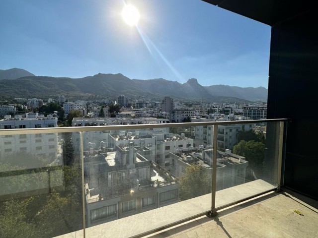 3+1 penthouse in Kyrenia Center