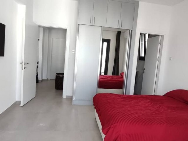 Long beach 2+1 fully furnished apartment