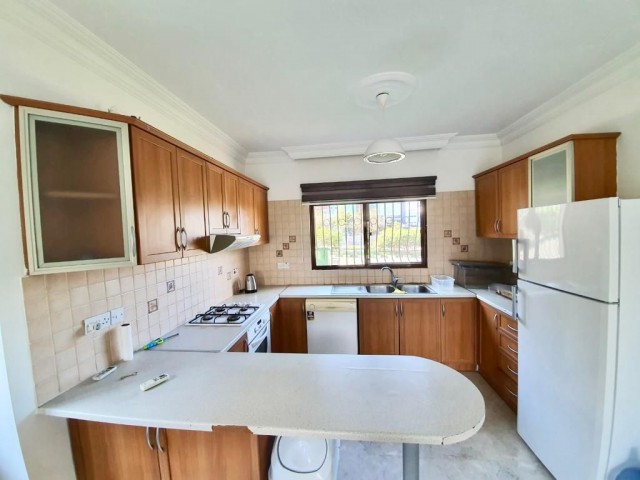 Semi Detached To Rent in Karaoğlanoğlu, Kyrenia