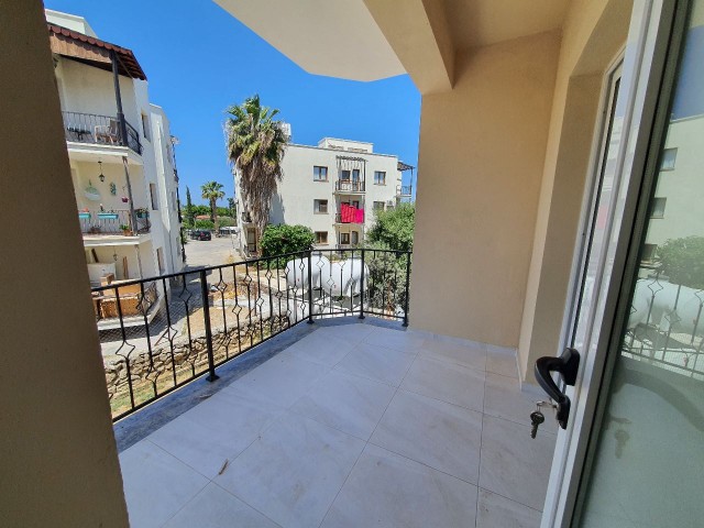 Kyrenia, Alsancak / geräumiges Wohnzimmer, Geräumige Küche| großer Balkon / Angebot Preis / 3 + 1 neue Wohnung ** 