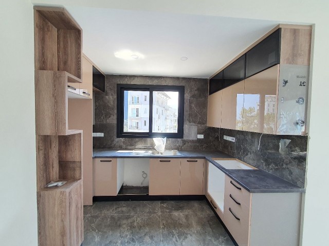 Kyrenia Central / Ultra Lux / Apartment with Shared Pool | 2+1 Penthouse |Mountain View ** 