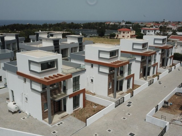 Kyrenia Alsancak / 1 KM zum Meer / Berg Meerblick / Gartenvilla ** 