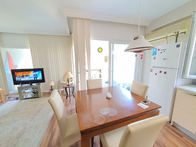 Kyrenia Central de; Türkische Kokanli, Full Esyali, Apartment mit Poolblick ** 