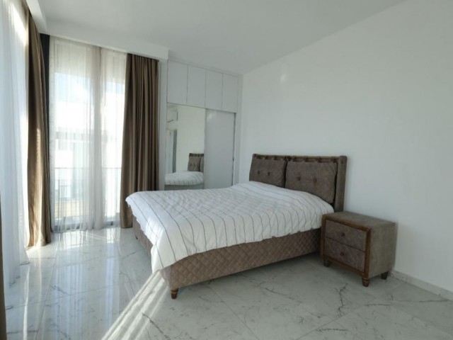 Girne Alsancak; Ortak Havuzlu Sitede, Bahceli, Teraslı, Full Eşyalı Villa