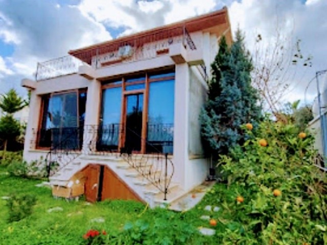 Girne Catalkoy; Deniz Manzaralı, Full Esyali , Bahceli Villa