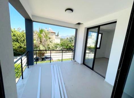 Kyrenia Alsancak ; Near Merit Crystal Hotel, 4 Bedroom Villa with Garden