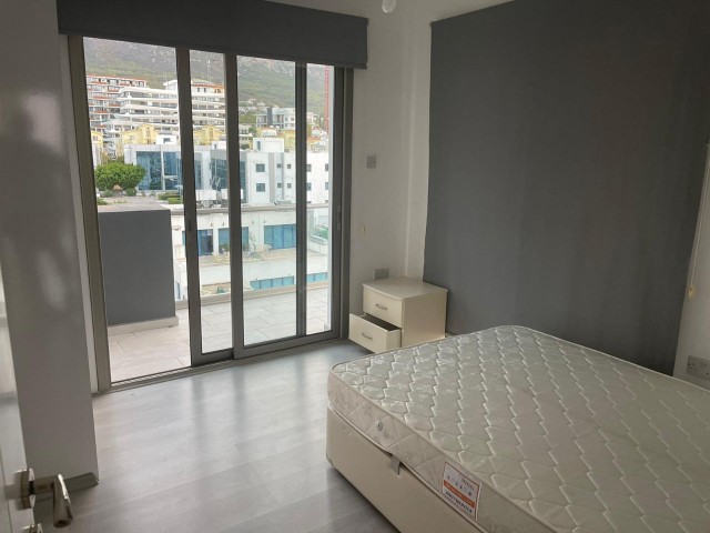 Girne Merkez; Muhteşem Manzaralı,  Esyali Penthouse 