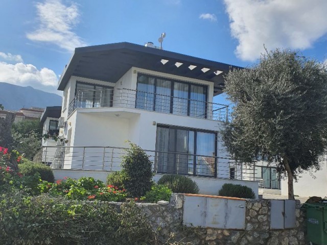 Villa To Rent in Karaoğlanoğlu, Kyrenia