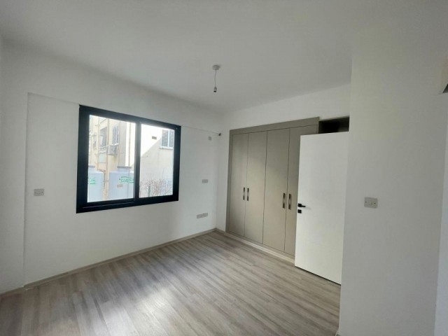 Lefkoşa Küçük Kaymaklı; Muhteşem Lokasyonda,  Modern Tasarlanmış, Hemen Teslim 130 m2 Daireler