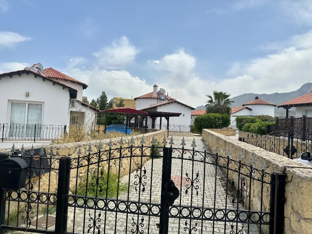 Kyrenia Catalkoy; Şah Market Neighborhood, 500 m Distance to the Sea, 3 + 1 Garden Bungalow