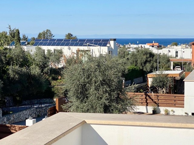 Kyrenia Ozanköy; Villa mit türkischer Tür, Meerblick und Pool