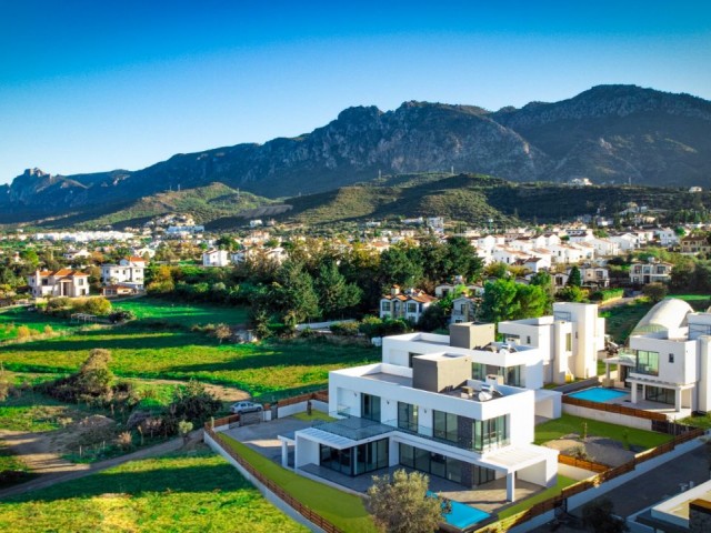 Kyrenia Alsancak; Luxuriöse Villa mit 3 Schlafzimmern und Meerblick in herrlicher Lage