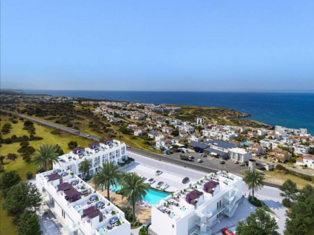 Kyrenia Esentepe; Eck-Penthouse mit Meerblick auf einem Grundstück mit Gemeinschaftspool. Lieferung 