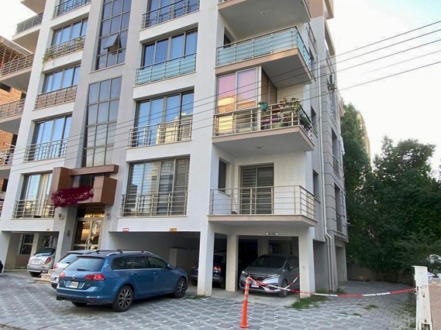 Lefkoşa Dereboyu; Turkcell Civarı, 155 m2 Ferah Daire