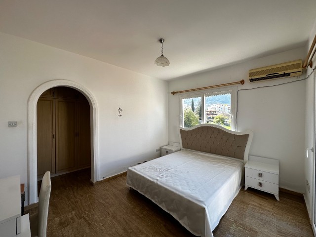 Girne Alsancak; Aylık Ödemeli Villa 