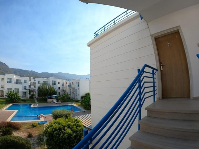 Kyrenia Alsancak; Möbliertes Apartment mit Blick auf die Berge und das Meer auf einem Grundstück mit Gemeinschaftspool