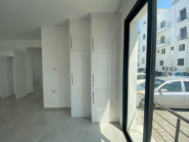 GİRNE ALSANCAK 2+1 SATILIK DAİRE 