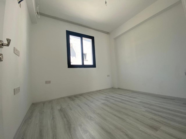 GİRNE ALSANCAK 2+1 SATILIK DAİRE 