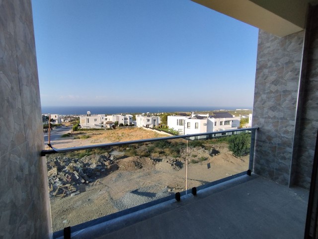 Kyrenia Catalkoy 4 + 1 Pool Villa with Sea View for Sale ** 