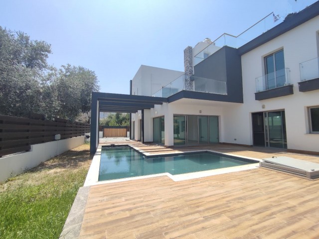 Exklusive Design Ultra Luxus Villa Zum Verkauf In Kyrenia Ozanköy ** 