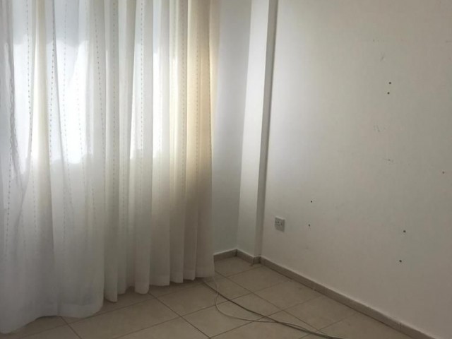 GİRNE ÇATALKÖY CRATOS OTEL CİVARI KİRALIK 3+1 VİLLA 