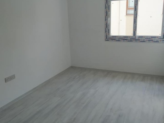 Gönyeli'de kalitelı ve modern yapı türk malı 2+1 ve 2+1 Penthouse Daireler.