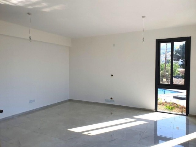 Flat For Sale in Alsancak, Kyrenia