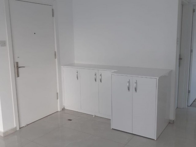 Flat For Sale in Küçük Kaymaklı, Nicosia