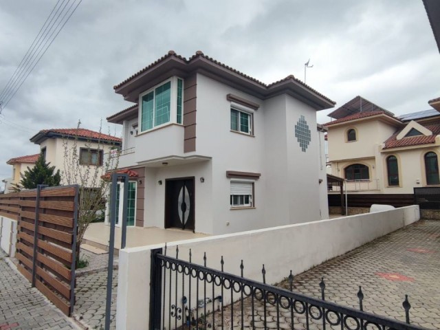 Duplex 3+1 detached villa in the center of Yenikent ** 