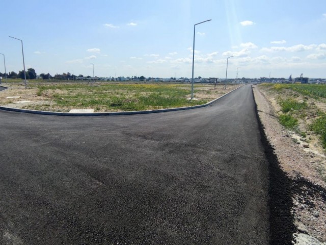 Plots with ready infrastructure in Haspolat. ** 