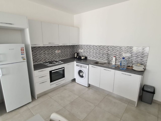 2+1 fully furnished flat in the center of Göçmenköy.