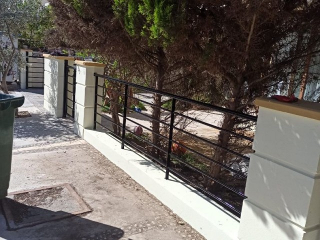 Duplex 3+1 villa with 190m2 garden in Hamitköy. 