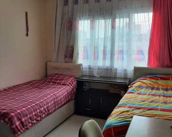 Lefkoşa elektrık kurumu dairesi yanında 3+1 penthouse daire.