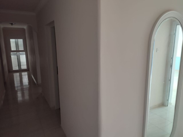 SATILIK DENİZ MANZARALI PENTHOUSE