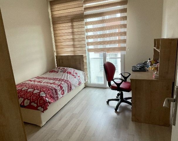 آپارتمان سرمایه گذاری 1+1 با ضمانت اجاره در جاده دانشگاه GEMIKONAĞI