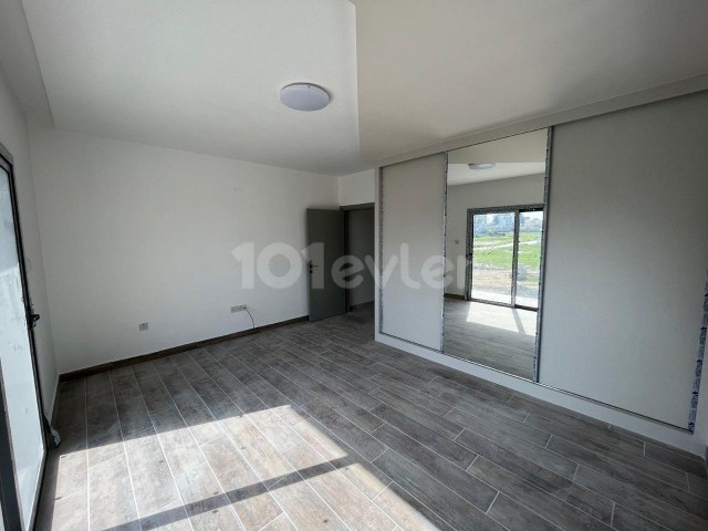 3+1 DELUXE APARTMENT FOR SALE IN LEFKOŞA SMALL KAYMAKLI